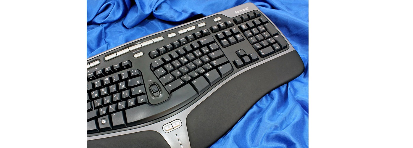 Bàn phím Microsoft Natural Ergonomic 4000 - B2M-00009 có thiết kế tiện lợi dễ dàng tiếp cận các phím cần dùng